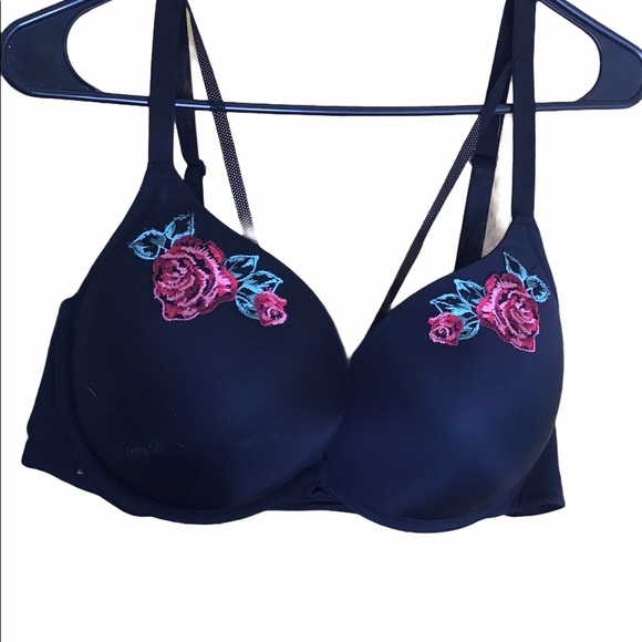 Torrid Roses Bra , 42D, EUC - Picture 1 of 3
